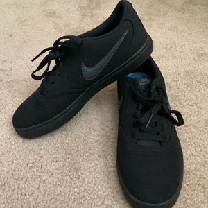 Nike SB Sneakers
